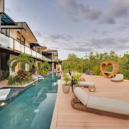 The Bungalows #3 - Boutique Hotel In Flamingo Beach - Ground Level Studio