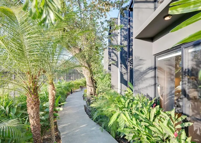 The #3 - Boutique In Flamingo - Ground Level * Playa Flamingo